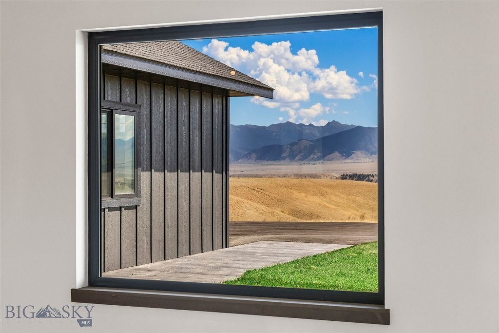 Ennis, Montana, 59729, United States, 3 Bedrooms Bedrooms, ,2 BathroomsBathrooms,Residential,Forsale,1915016