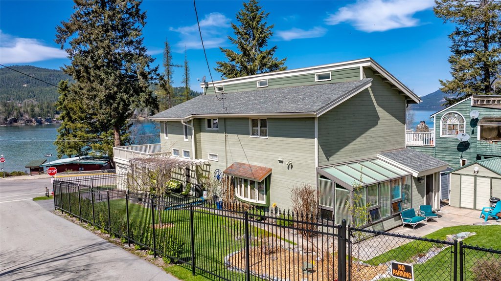Whitefish, Montana, 59937, United States, 4 Bedrooms Bedrooms, ,3.5 BathroomsBathrooms,Residential,Forsale,1941154