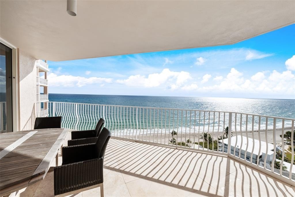 Lauderdale By The Sea, Florida, 33062, United States, 4 Bedrooms Bedrooms, ,3.5 BathroomsBathrooms,Residential,Forsale,1884605