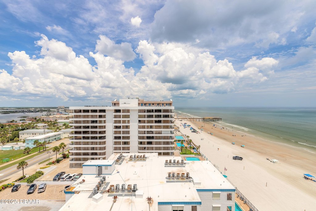 Daytona Beach, Florida, 32118, United States, 2 Bedrooms Bedrooms, ,2 BathroomsBathrooms,Residential,Forsale,1919153