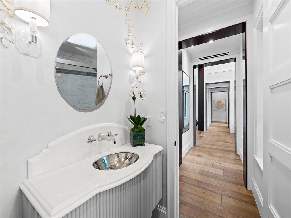 Fort Lauderdale, Florida, 33316, United States, 6 Bedrooms Bedrooms, ,6.5 BathroomsBathrooms,Residential,Forsale,1884586