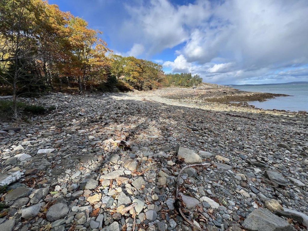 Bar Harbor, Maine, 04609, United States, 4 Bedrooms Bedrooms, ,4.5 BathroomsBathrooms,Residential,Forsale,1883798