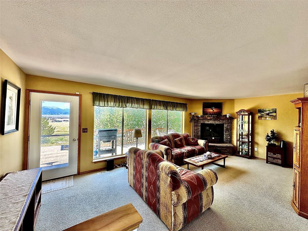 Ennis, Montana, 59729, United States, 5 Bedrooms Bedrooms, ,3 BathroomsBathrooms,Residential,Forsale,1986986