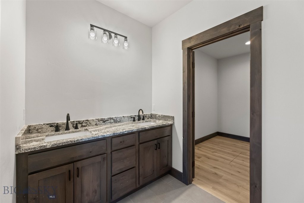 Ennis, Montana, 59729, United States, 3 Bedrooms Bedrooms, ,2 BathroomsBathrooms,Residential,Forsale,1915016