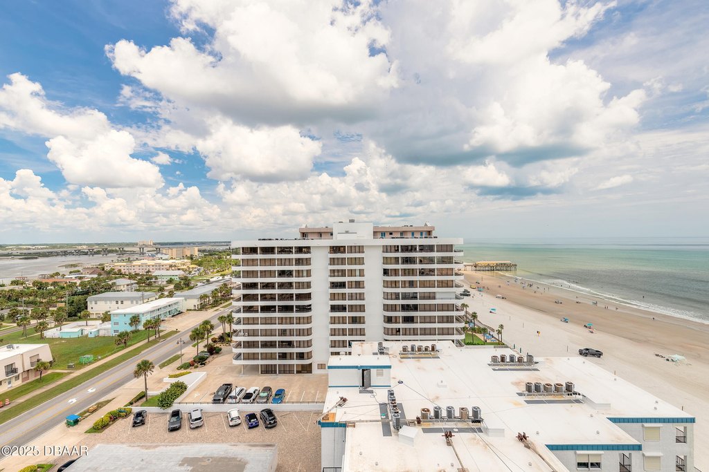 Daytona Beach, Florida, 32118, United States, 2 Bedrooms Bedrooms, ,2 BathroomsBathrooms,Residential,Forsale,1919153