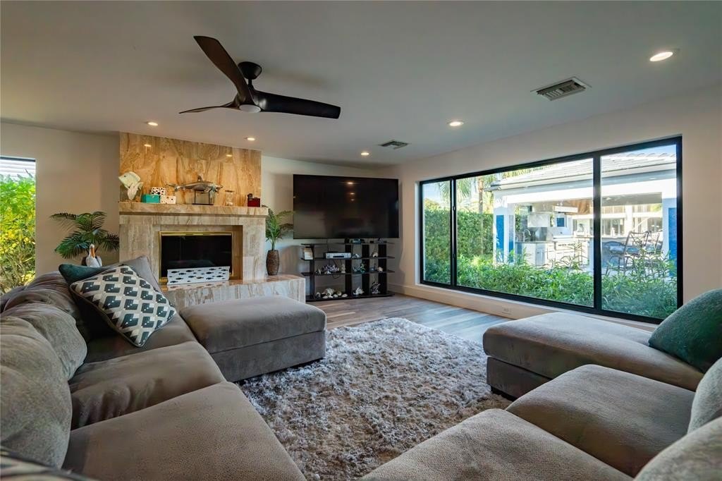 Fort Lauderdale, Florida, 33306, United States, 6 Bedrooms Bedrooms, ,6.5 BathroomsBathrooms,Residential,Forsale,1884548