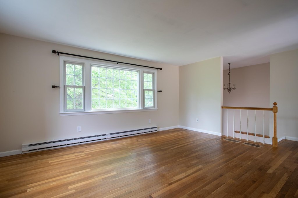 Hampton, New Hampshire, 03842, United States, 3 Bedrooms Bedrooms, ,2 BathroomsBathrooms,Residential,Forsale,1934010