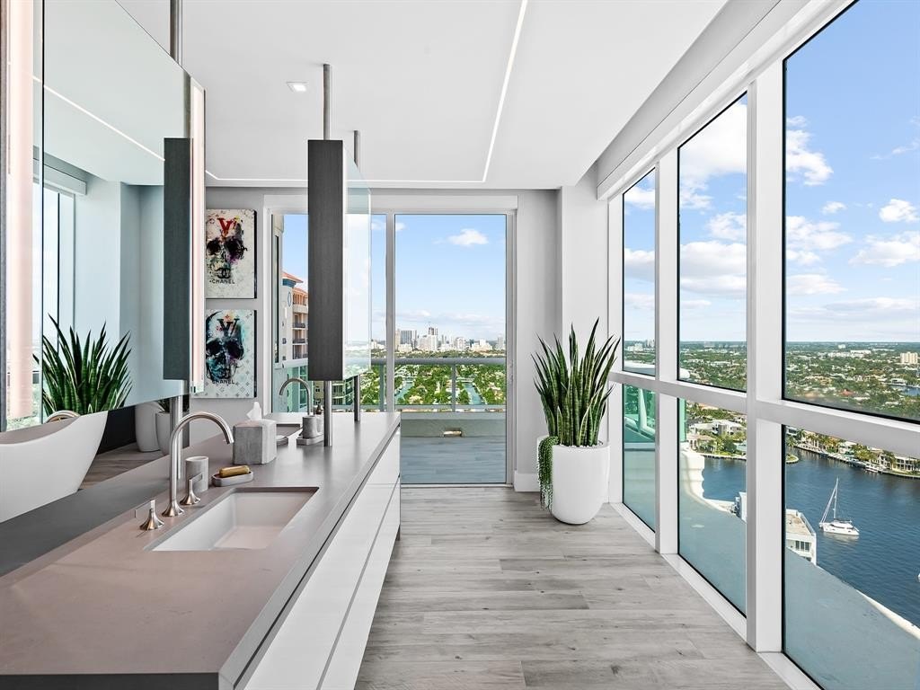 Fort Lauderdale, Florida, 33316, United States, 3 Bedrooms Bedrooms, ,4.5 BathroomsBathrooms,Residential,Forsale,1884593
