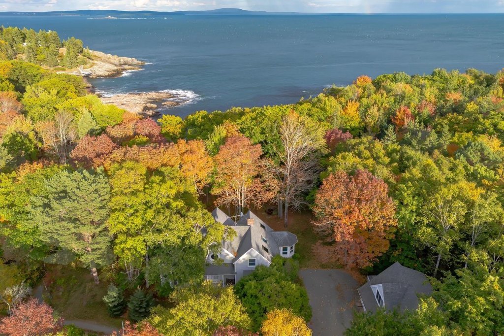 Bar Harbor, Maine, 04609, United States, 4 Bedrooms Bedrooms, ,4.5 BathroomsBathrooms,Residential,Forsale,1883798