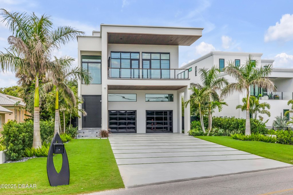 New Smyrna Beach, Florida, 32169, United States, 5 Bedrooms Bedrooms, ,5.5 BathroomsBathrooms,Residential,Forsale,1990156