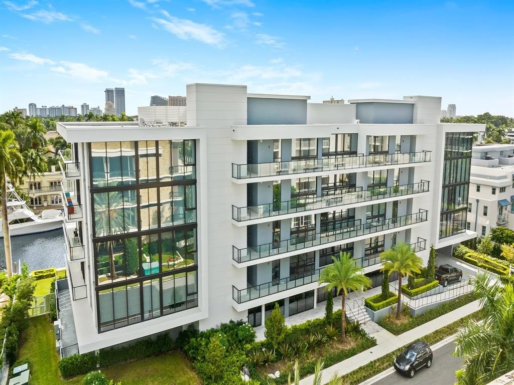 Fort Lauderdale, Florida, 33301, United States, 3 Bedrooms Bedrooms, ,3.5 BathroomsBathrooms,Residential,Forsale,2004496