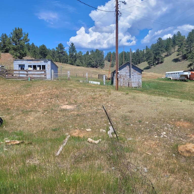 Custer, South Dakota, 57730, United States, 2 Bedrooms Bedrooms, ,1.5 BathroomsBathrooms,Residential,Forsale,1919005