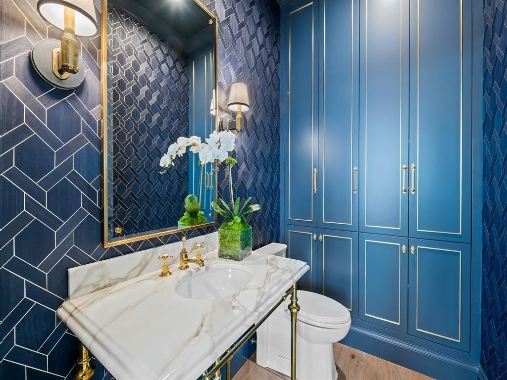 Fort Lauderdale, Florida, 33316, United States, 6 Bedrooms Bedrooms, ,6.5 BathroomsBathrooms,Residential,Forsale,1884586