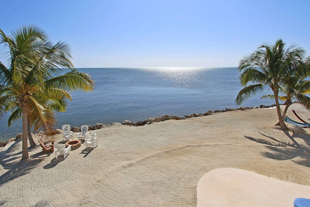 Key Largo, Florida, 33037, United States, 4 Bedrooms Bedrooms, ,3.5 BathroomsBathrooms,Residential,Forsale,1944347