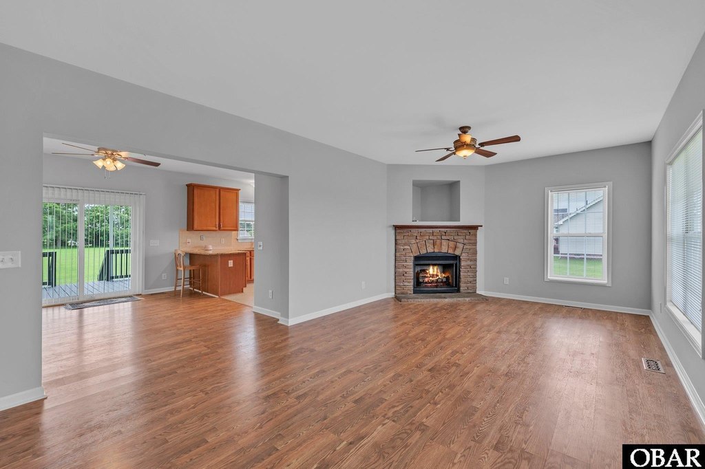 Moyock, North Carolina, 27958, United States, 4 Bedrooms Bedrooms, ,3 BathroomsBathrooms,Residential,Forsale,1914413