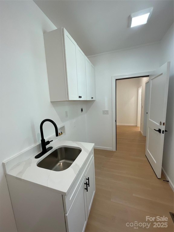 Flat Rock, North Carolina, 28731, United States, 3 Bedrooms Bedrooms, ,2 BathroomsBathrooms,Residential,Forsale,1904887