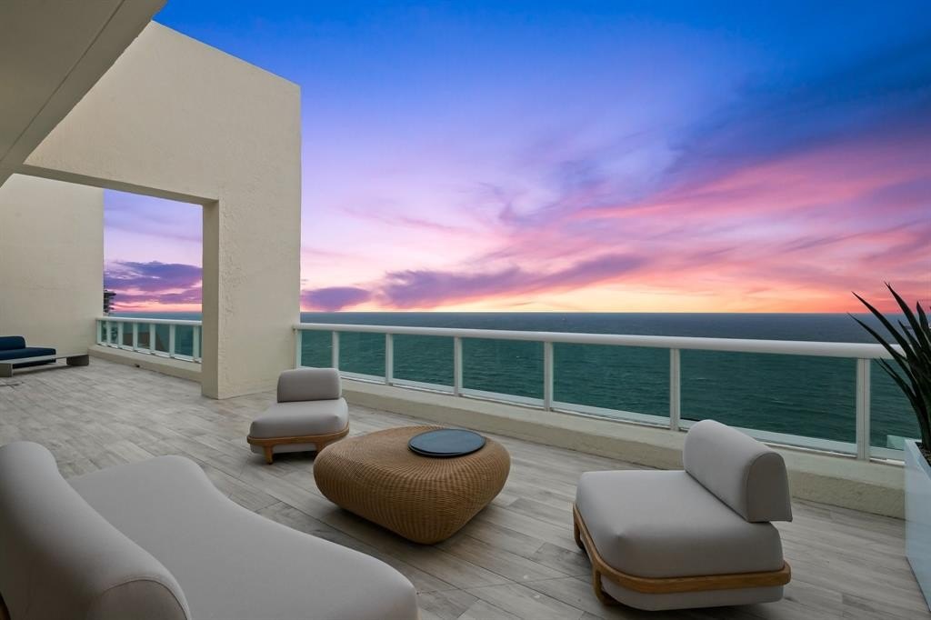 Fort Lauderdale, Florida, 33316, United States, 3 Bedrooms Bedrooms, ,4.5 BathroomsBathrooms,Residential,Forsale,1884593