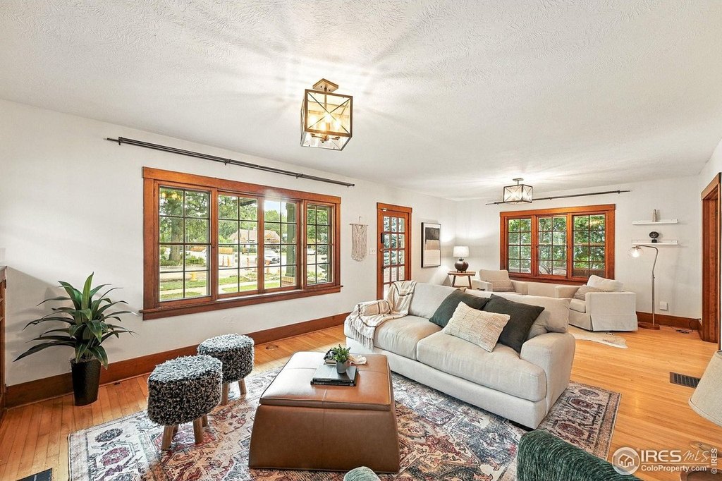 Fort Collins, Colorado, 80521, United States, 4 Bedrooms Bedrooms, ,2 BathroomsBathrooms,Residential,Forsale,1926791