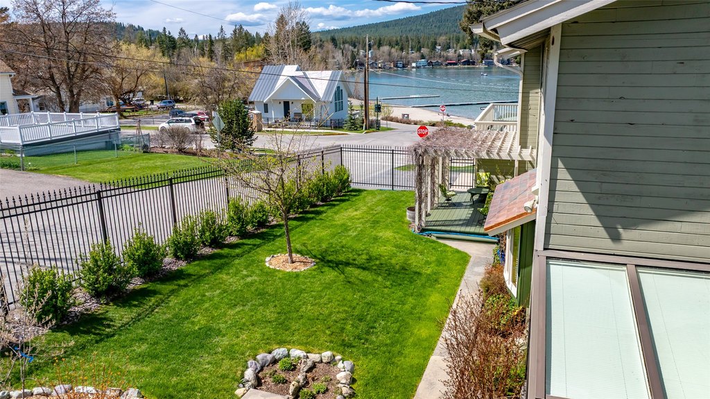 Whitefish, Montana, 59937, United States, 4 Bedrooms Bedrooms, ,3.5 BathroomsBathrooms,Residential,Forsale,1941154