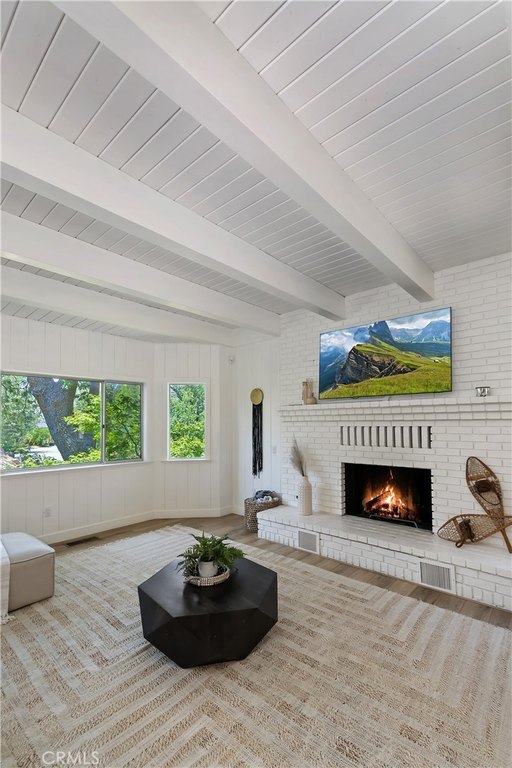 Lake Arrowhead, California, 92352, United States, 4 Bedrooms Bedrooms, ,5 BathroomsBathrooms,Residential,Forsale,1886297