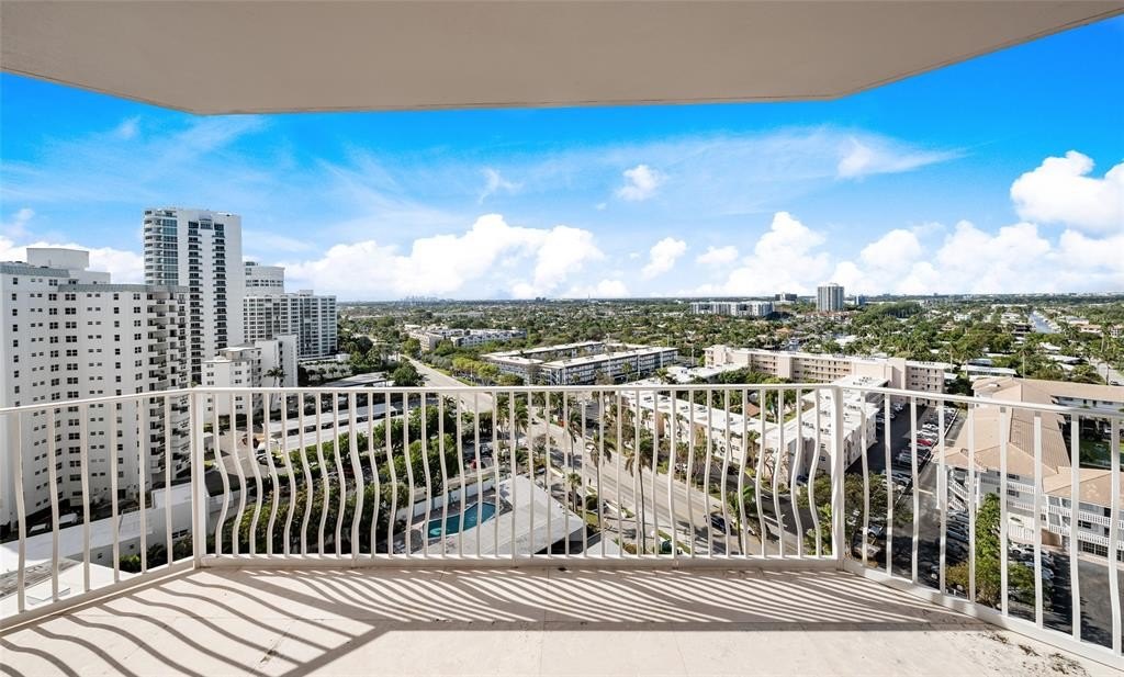 Lauderdale By The Sea, Florida, 33062, United States, 4 Bedrooms Bedrooms, ,3.5 BathroomsBathrooms,Residential,Forsale,1884605