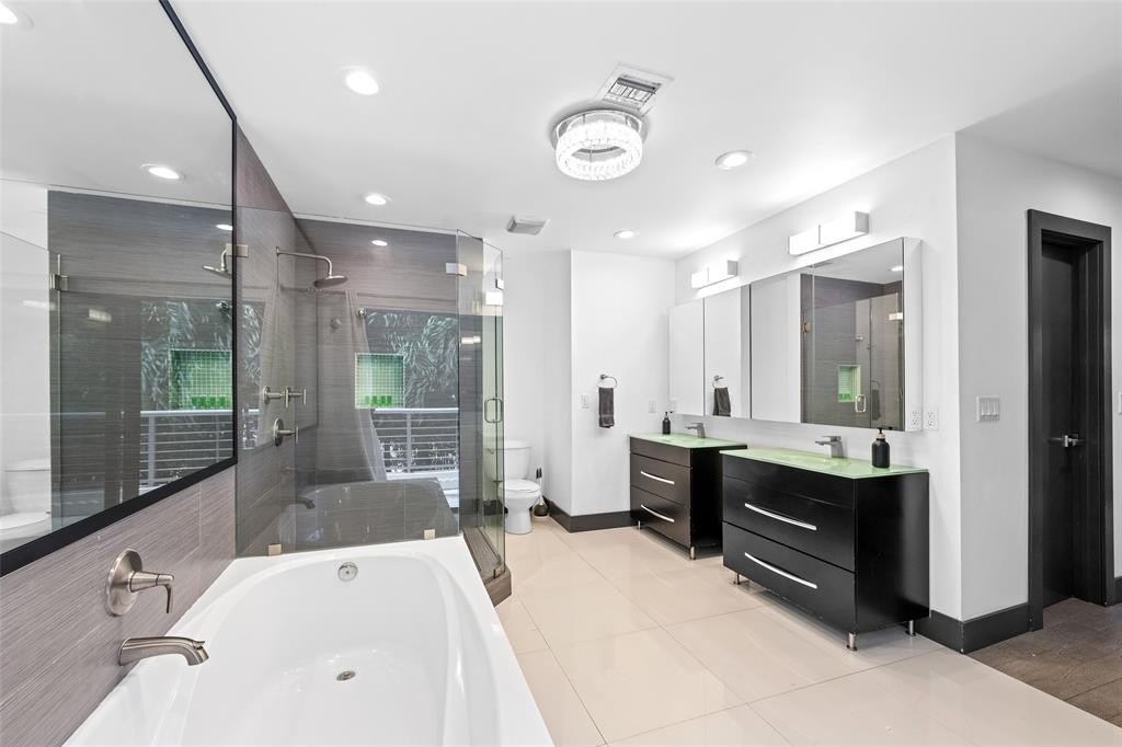 Fort Lauderdale, Florida, 33305, United States, 4 Bedrooms Bedrooms, ,4.5 BathroomsBathrooms,Residential,Forsale,1884600