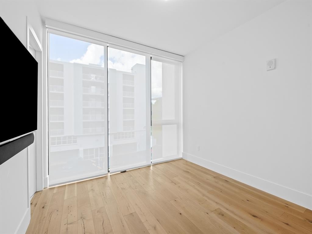 Fort Lauderdale, Florida, 33301, United States, 3 Bedrooms Bedrooms, ,3.5 BathroomsBathrooms,Residential,Forsale,2004496