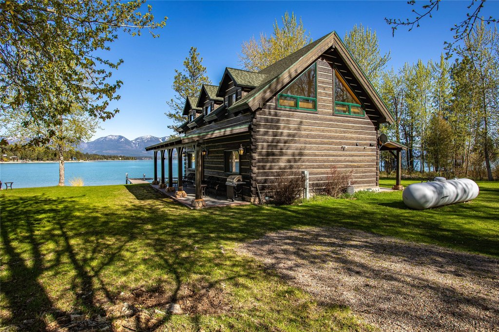 Polson, Montana, 59860, United States, 5 Bedrooms Bedrooms, ,2.5 BathroomsBathrooms,Residential,Forsale,1914950