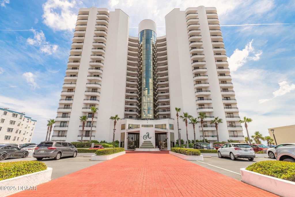 Daytona Beach, Florida, 32118, United States, 2 Bedrooms Bedrooms, ,2 BathroomsBathrooms,Residential,Forsale,1919153