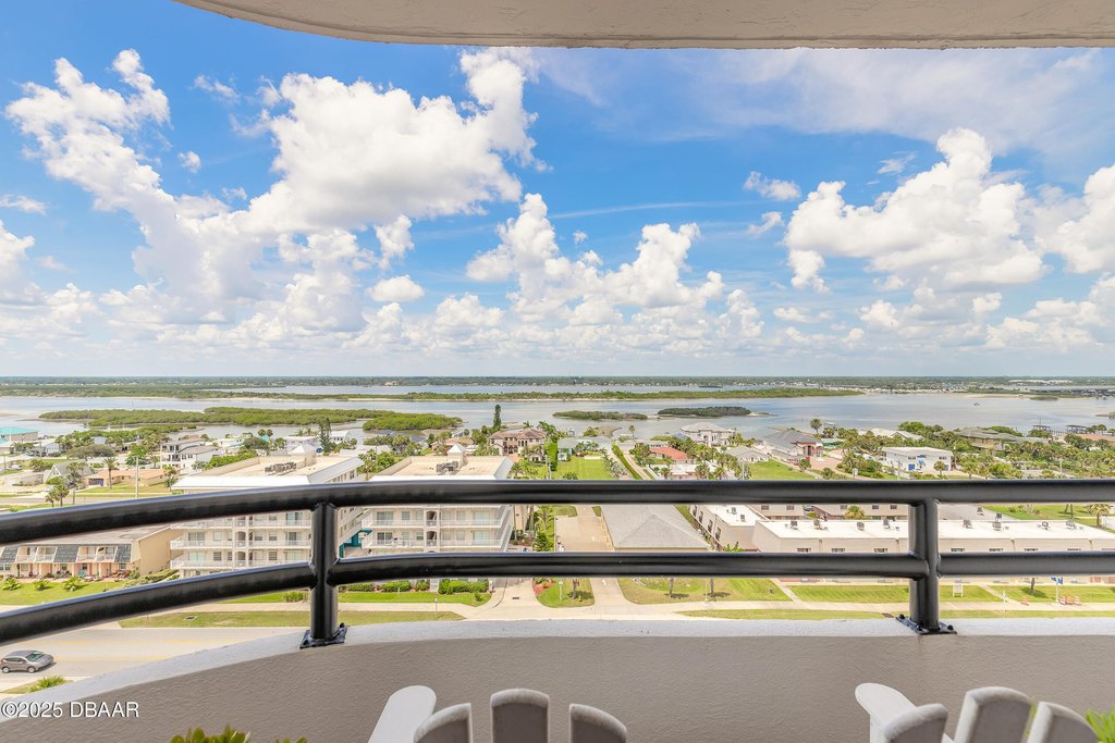 Daytona Beach, Florida, 32118, United States, 2 Bedrooms Bedrooms, ,2 BathroomsBathrooms,Residential,Forsale,1919153