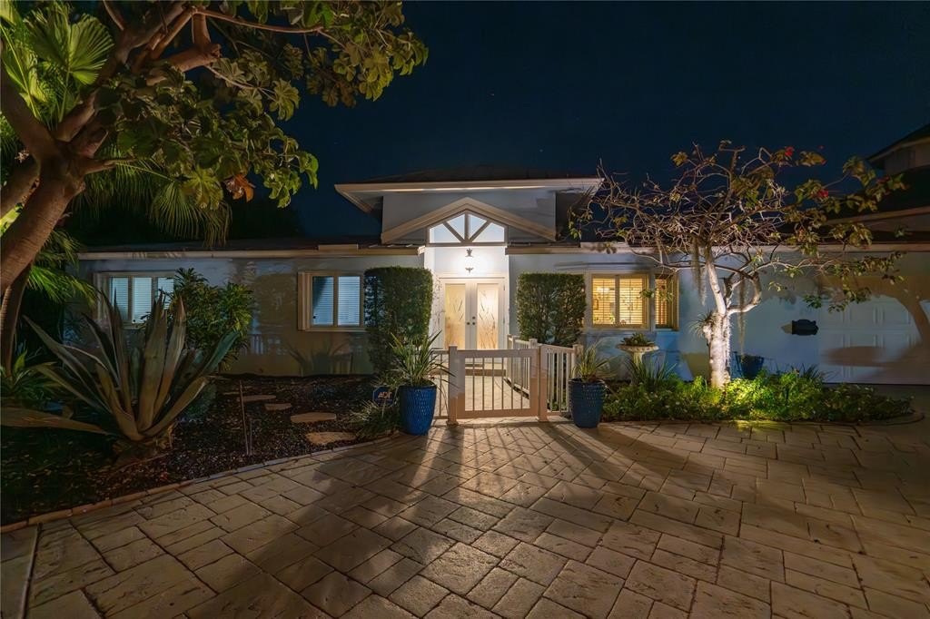 Lighthouse Point, Florida, 33064, United States, 4 Bedrooms Bedrooms, ,4 BathroomsBathrooms,Residential,Forsale,1884543