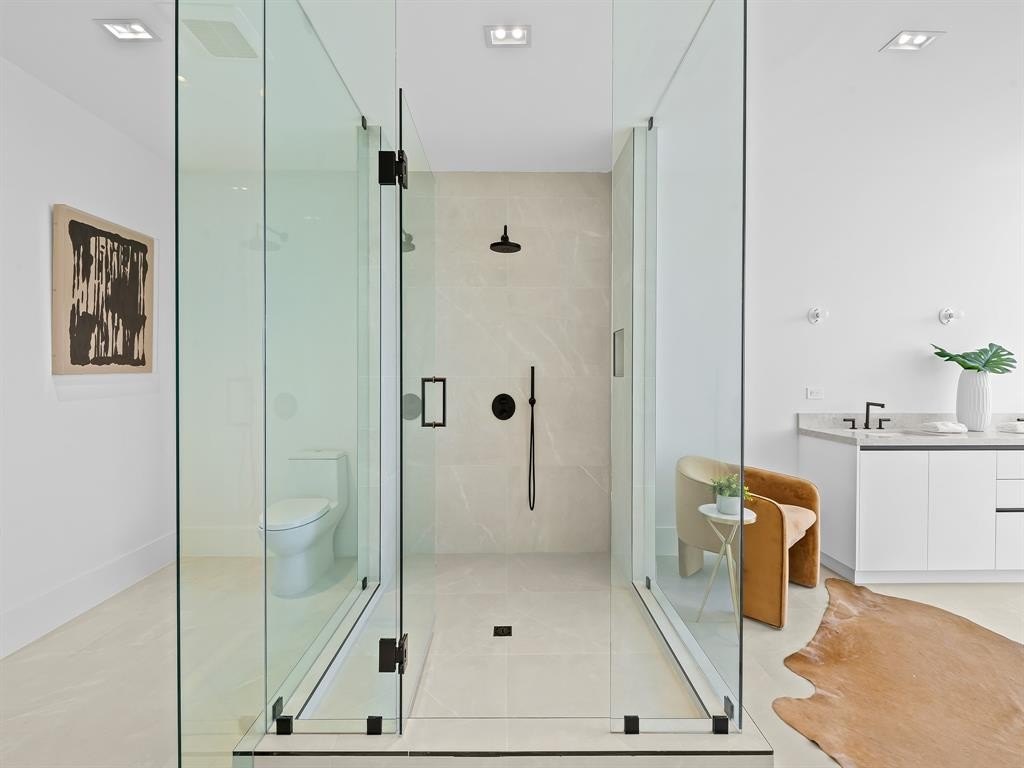 Fort Lauderdale, Florida, 33301, United States, 3 Bedrooms Bedrooms, ,3.5 BathroomsBathrooms,Residential,Forsale,2004496