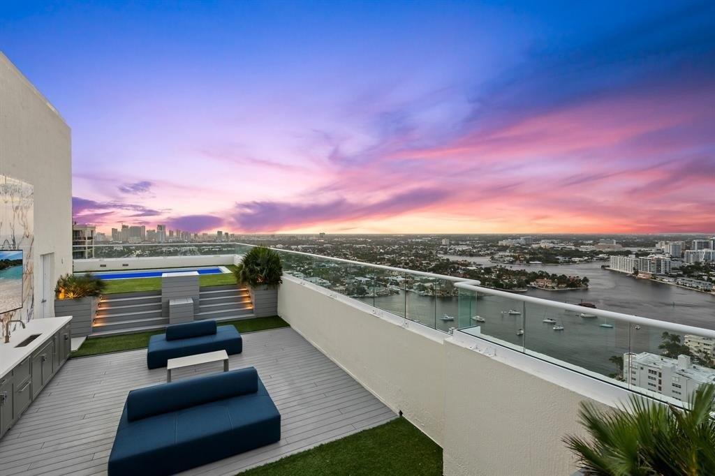 Fort Lauderdale, Florida, 33316, United States, 3 Bedrooms Bedrooms, ,4.5 BathroomsBathrooms,Residential,Forsale,1884593