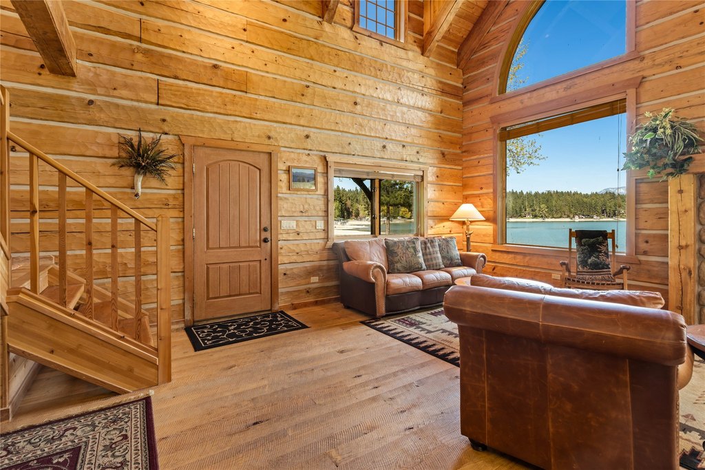 Polson, Montana, 59860, United States, 5 Bedrooms Bedrooms, ,2.5 BathroomsBathrooms,Residential,Forsale,1914950