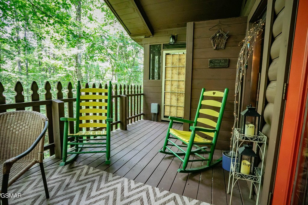 Sevierville, Tennessee, 37862, United States, 1 Bedroom Bedrooms, ,2 BathroomsBathrooms,Residential,Forsale,1942424