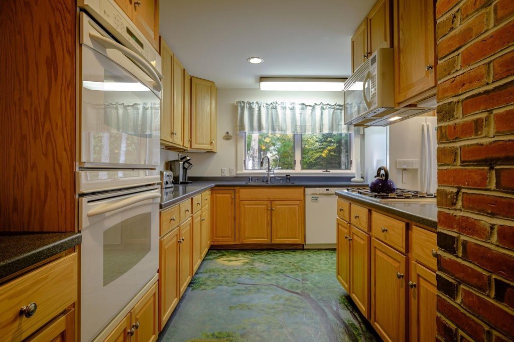 Bar Harbor, Maine, 04609, United States, 4 Bedrooms Bedrooms, ,4.5 BathroomsBathrooms,Residential,Forsale,1883798