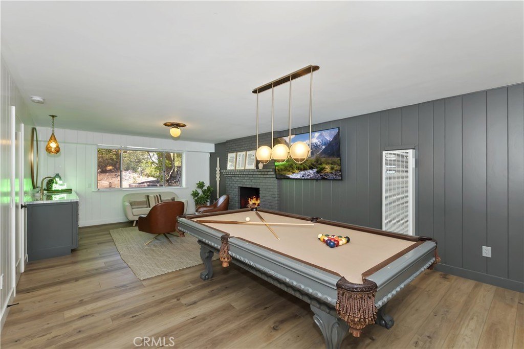 Lake Arrowhead, California, 92352, United States, 4 Bedrooms Bedrooms, ,5 BathroomsBathrooms,Residential,Forsale,1886297