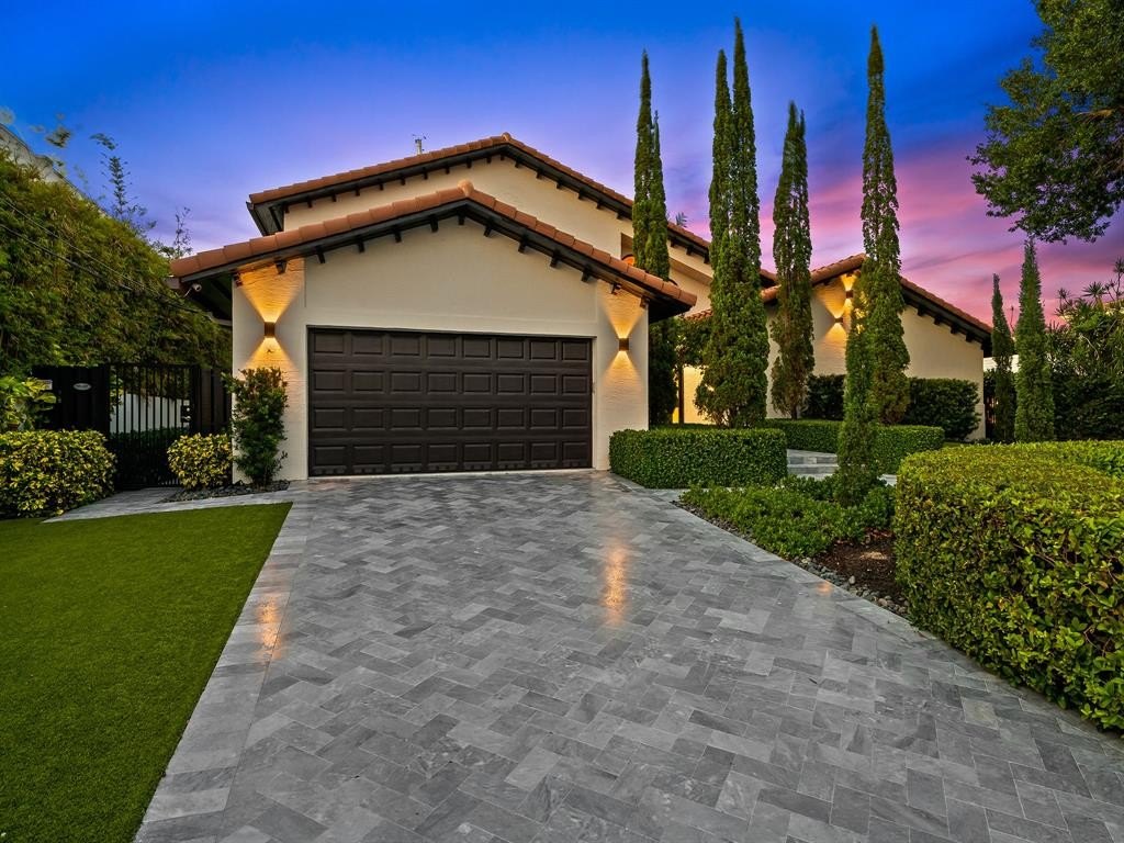 Fort Lauderdale, Florida, 33301, United States, 4 Bedrooms Bedrooms, ,3 BathroomsBathrooms,Residential,Forsale,1884603