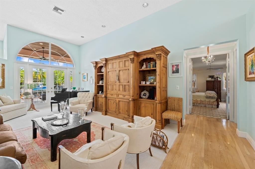 Lighthouse Point, Florida, 33064, United States, 4 Bedrooms Bedrooms, ,4.5 BathroomsBathrooms,Residential,Forsale,1884522
