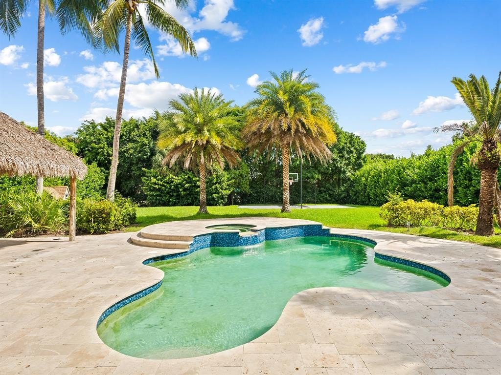 Davie, Florida, 33328, United States, 6 Bedrooms Bedrooms, ,5.5 BathroomsBathrooms,Residential,Forsale,1903980