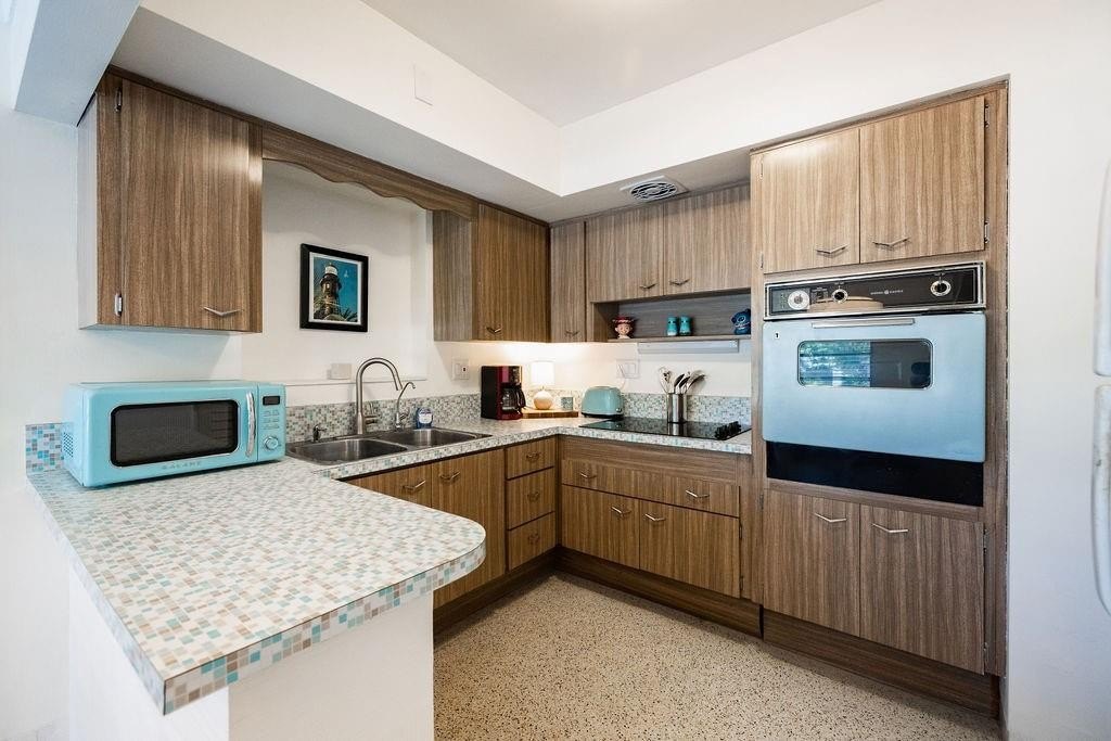 Lighthouse Point, Florida, 33064, United States, 2 Bedrooms Bedrooms, ,2 BathroomsBathrooms,Residential,Forsale,1884544