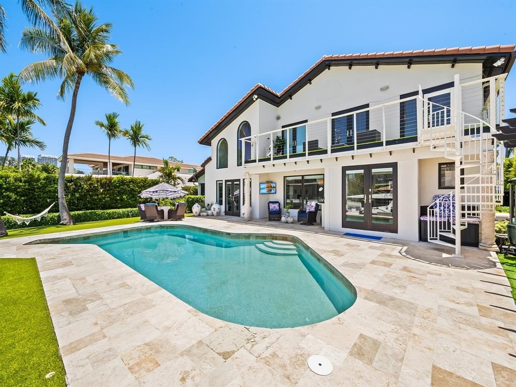 Fort Lauderdale, Florida, 33301, United States, 4 Bedrooms Bedrooms, ,3 BathroomsBathrooms,Residential,Forsale,1884603