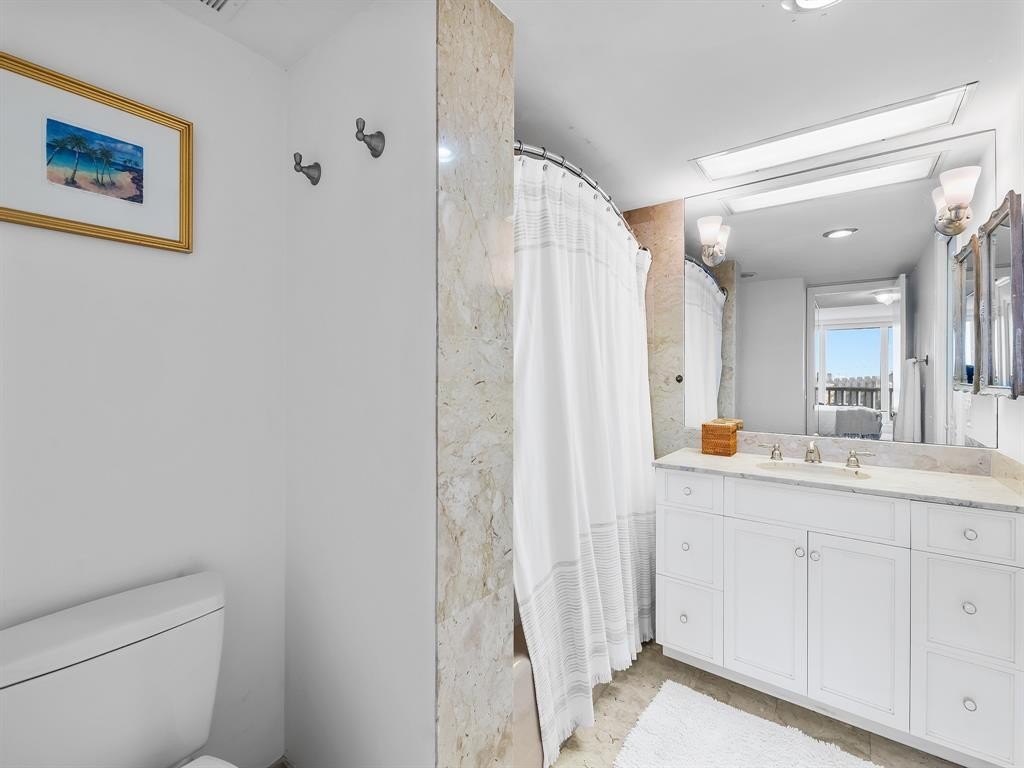 Fort Lauderdale, Florida, 33316, United States, 2 Bedrooms Bedrooms, ,2 BathroomsBathrooms,Residential,Forsale,1946583