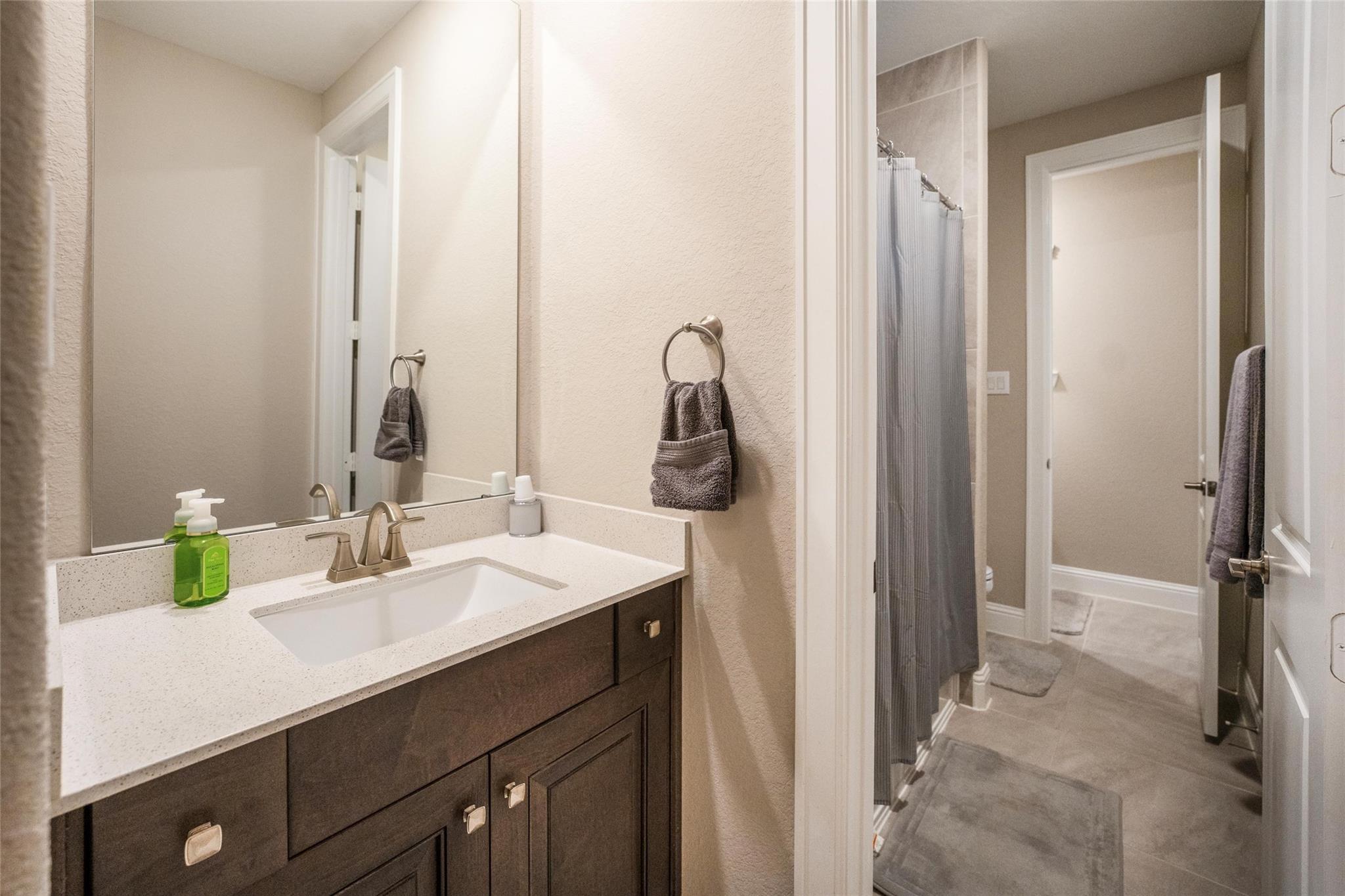 Pinehurst, Texas, 77362, United States, 5 Bedrooms Bedrooms, ,4 BathroomsBathrooms,Residential,Forsale,1910013