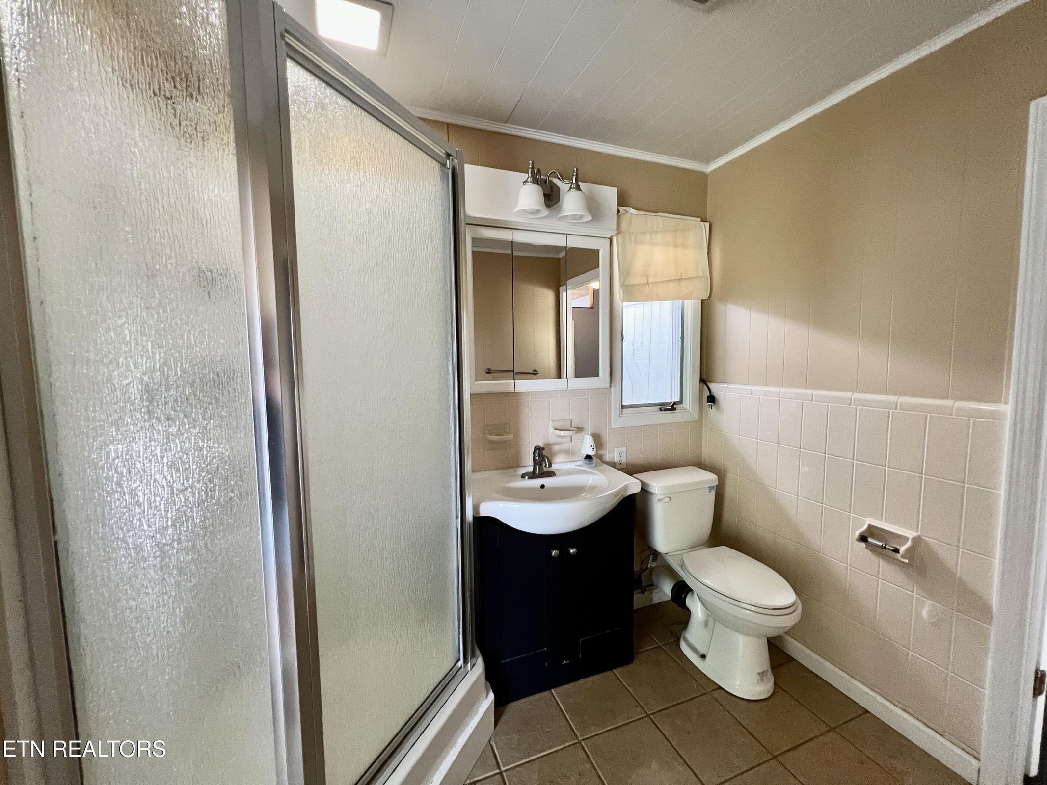 Sevierville, Tennessee, 37876, United States, 3 Bedrooms Bedrooms, ,2 BathroomsBathrooms,Residential,Forsale,1893772