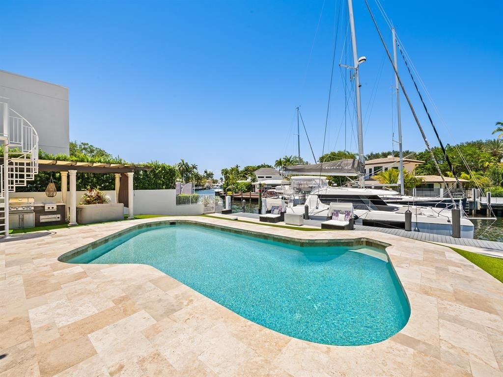 Fort Lauderdale, Florida, 33301, United States, 4 Bedrooms Bedrooms, ,3 BathroomsBathrooms,Residential,Forsale,1884603