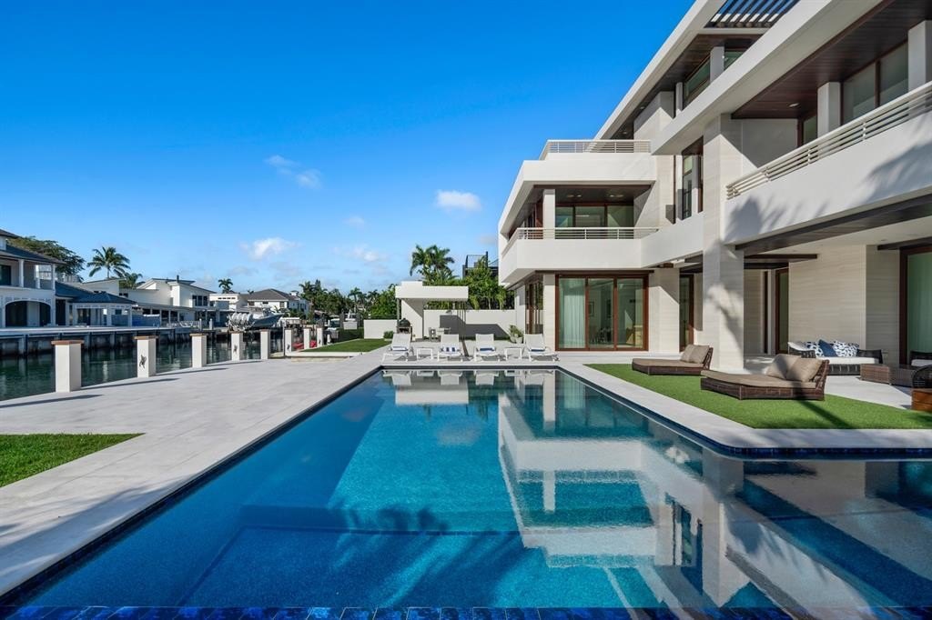 Fort Lauderdale, Florida, 33301, United States, 7 Bedrooms Bedrooms, ,7.5 BathroomsBathrooms,Residential,Forsale,1884538