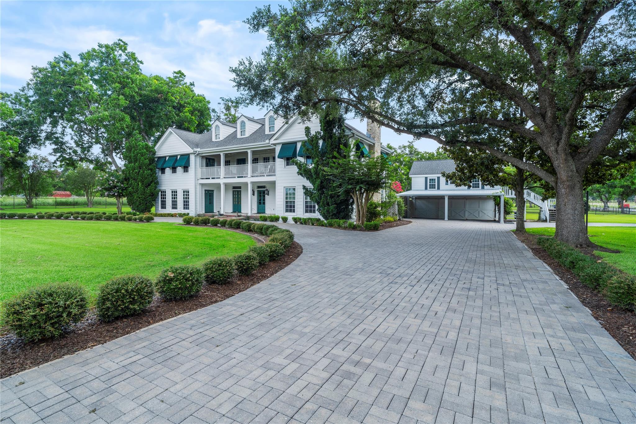 Richmond, Texas, 77469, United States, 9 Bedrooms Bedrooms, ,4 BathroomsBathrooms,Residential,Forsale,1953115