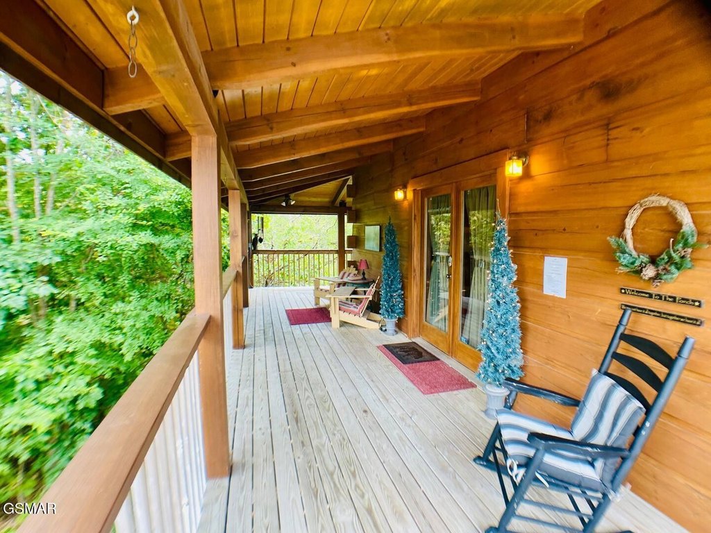 Sevierville, Tennessee, 37876, United States, 3 Bedrooms Bedrooms, ,2.5 BathroomsBathrooms,Residential,Forsale,1942425