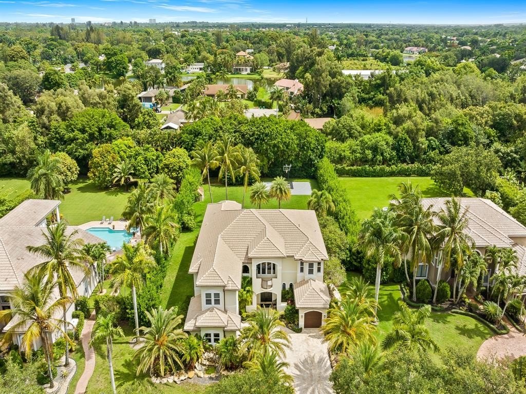 Davie, Florida, 33328, United States, 6 Bedrooms Bedrooms, ,5.5 BathroomsBathrooms,Residential,Forsale,1903980